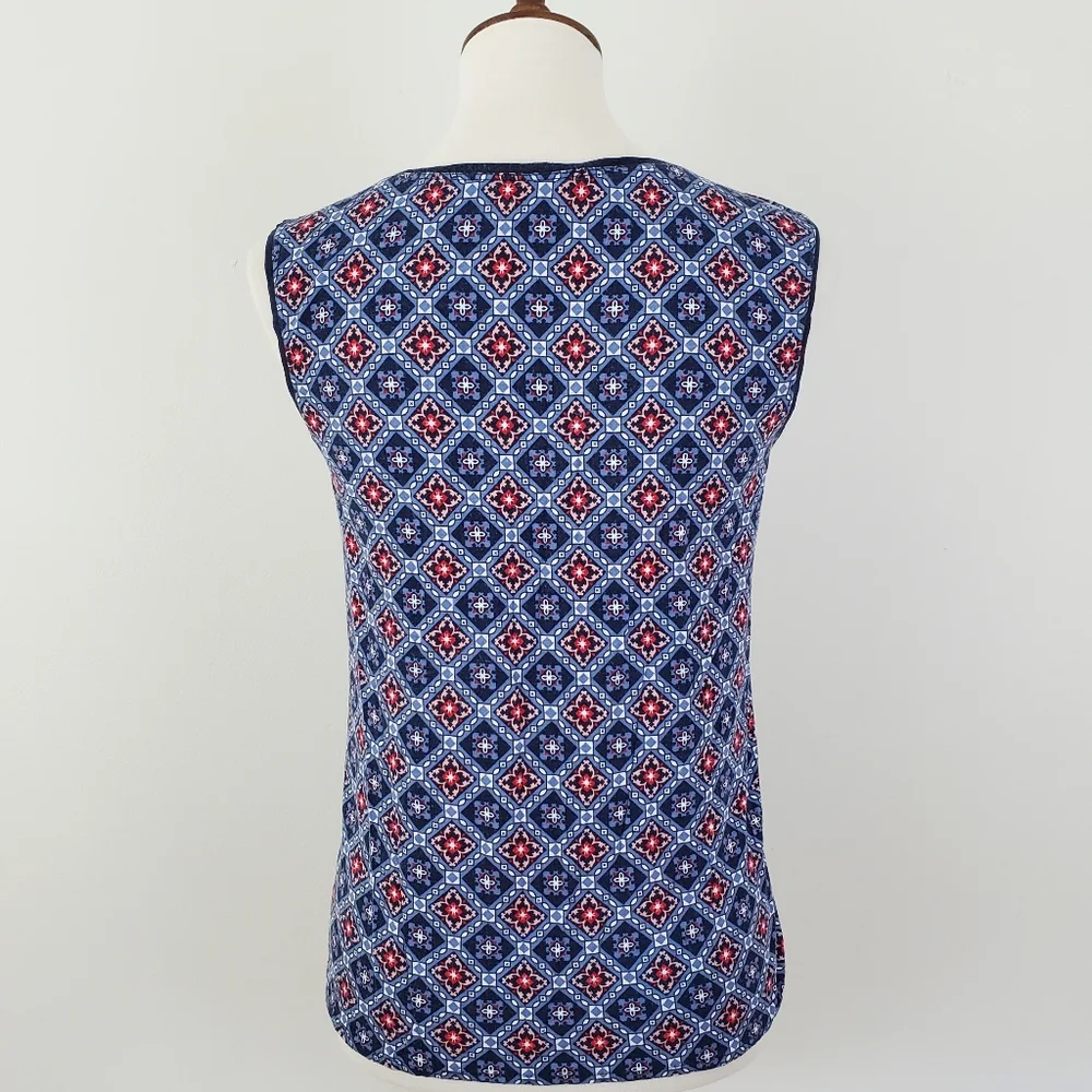 Max Studio Split Neck / Keyhole Top - Picture 11 of 12